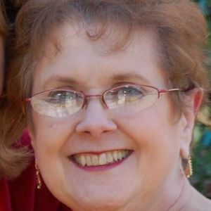 Meet your Posher, Carolyn